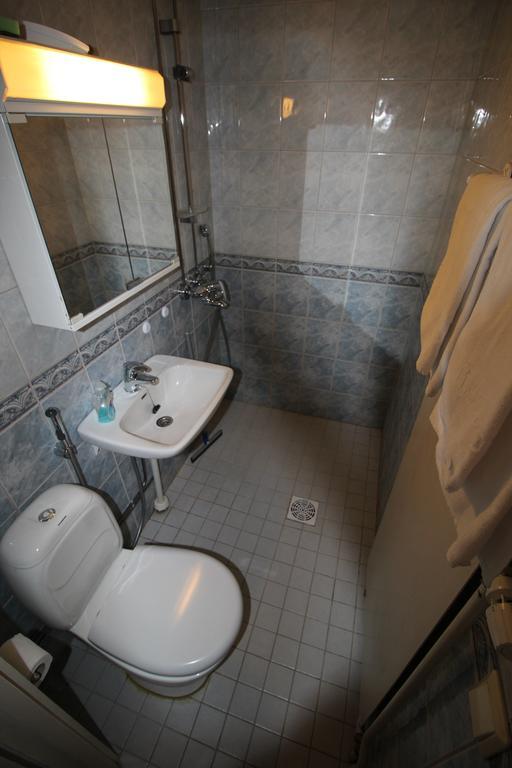 רובניימי Hotel Aakenus Studio Valta מראה חיצוני תמונה